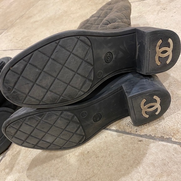 Chanel Snow/Rainboots - Picture 4 of 4